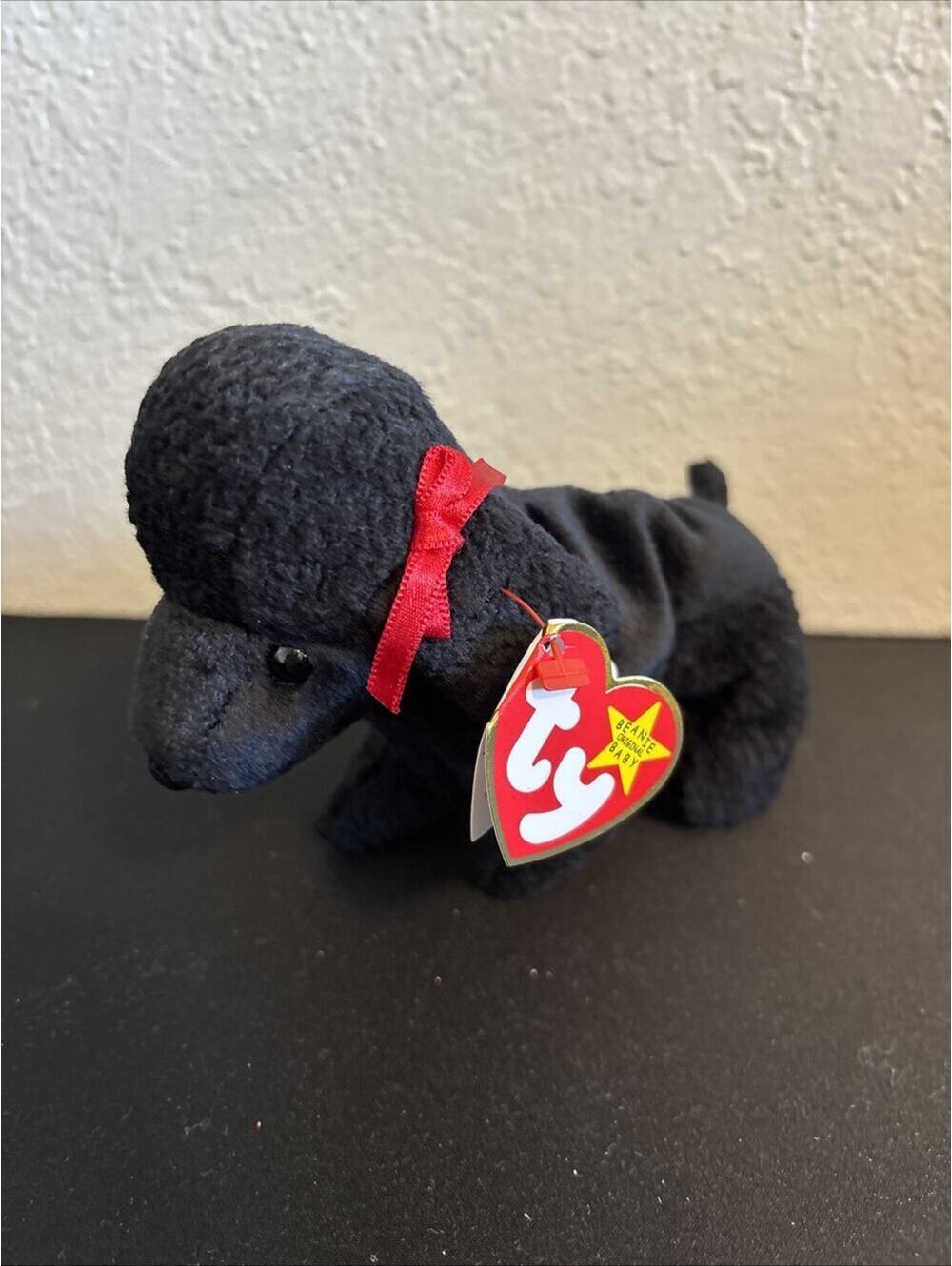 Ty Beanie Baby - GIGI the Black Poodle Dog - DOB April 7, 1997